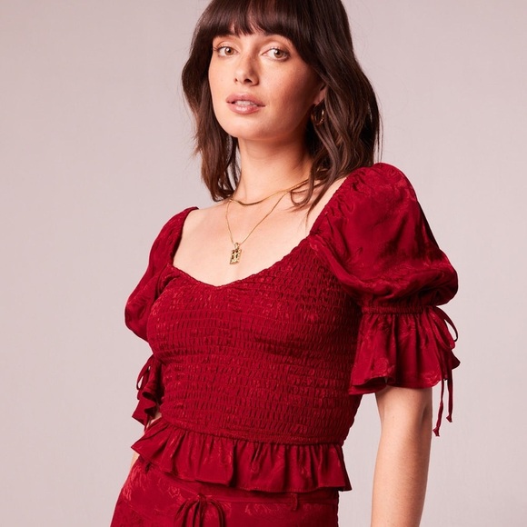 Band of the Free Gypsies Women's Smocked Puff Sleeve Ruffle Hem Top Red Large - Picture 1 of 11